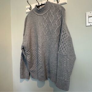 American Eagle Sweater